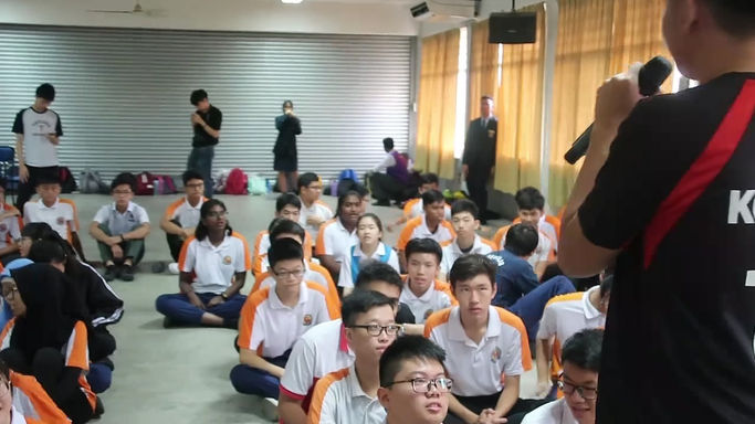 Sesi pengenalan